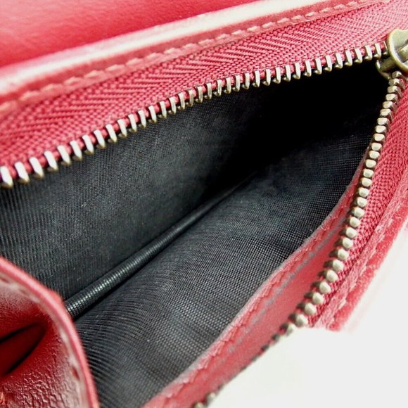 Rare Authentic GUCCI 476072・525040 Queen bee wallet leather/Rhinestone[Used] - Picture 9 of 11